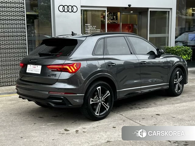 Audi Q3 2021 Темно-серый из Китая, фото 5