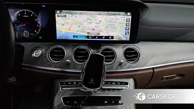 Mercedes-Benz E-Class W213 id 3478426 из Кореи 5