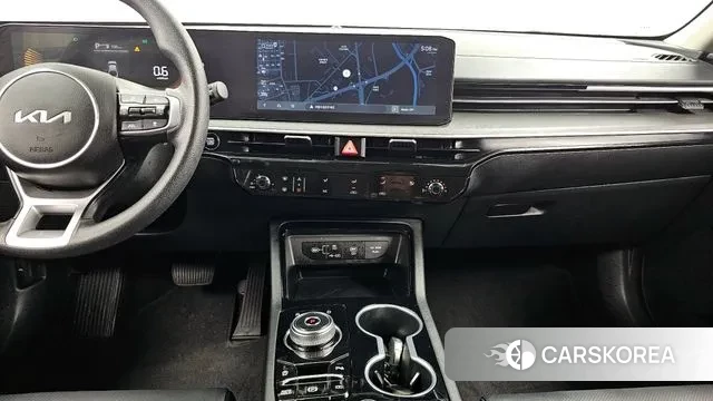 Kia The New K5 3rd generation 2024 Белый из Кореи, фото 5