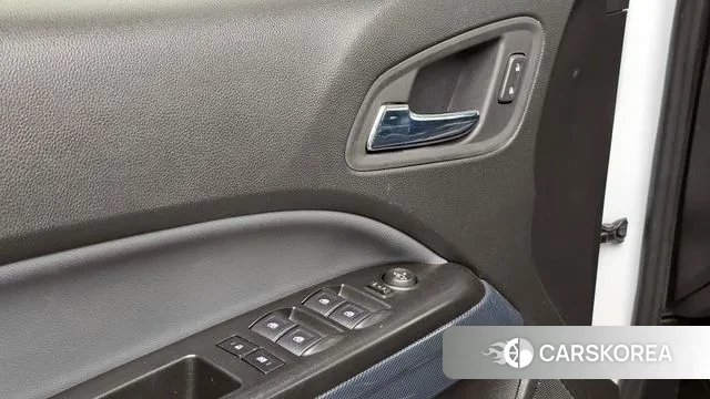 Chevrolet (GM Daewoo) Real New Colorado 2022 Белый из Кореи, фото 5