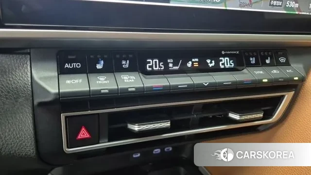 Toyota Camry (XV80) 2024 Черный из Кореи, фото 5