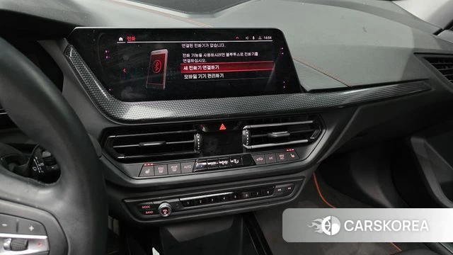 BMW 1 Series (F40) 2020 Белый из Кореи, фото 5