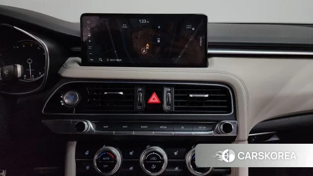 Genesis The New G70 2023 Красный из Кореи, фото 5