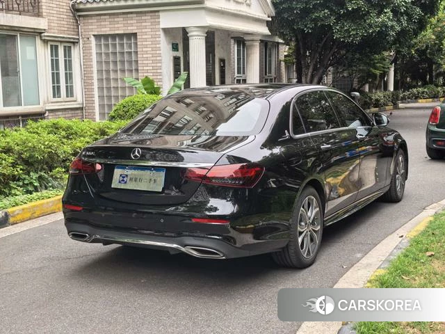 Mercedes-Benz E-class 2023 Черный из Китая, фото 5