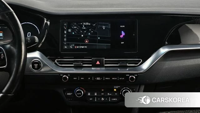 Kia Niro EV 2021 Серебряный из Кореи, фото 5