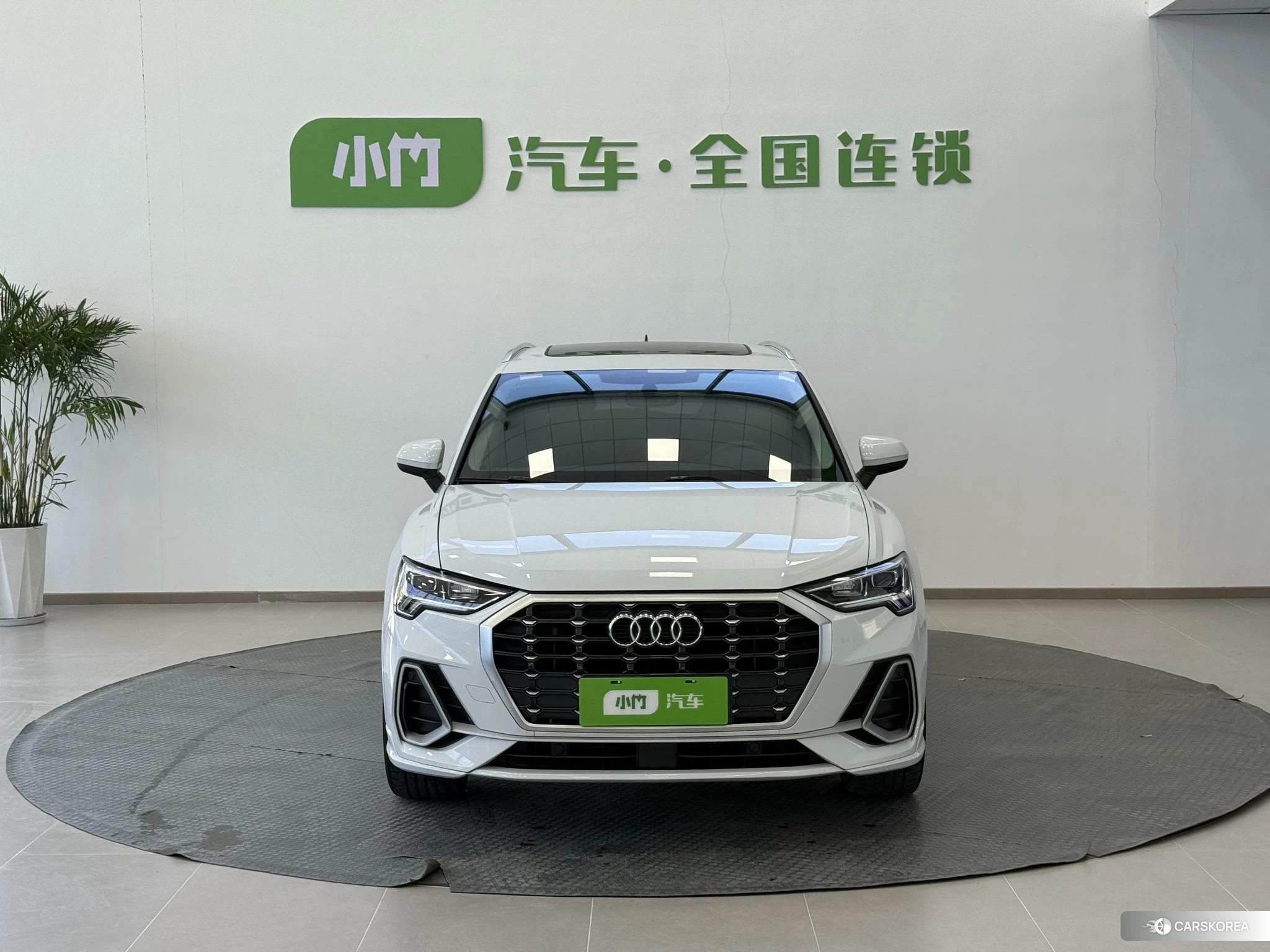 Audi Q3 2022 Белый из Китая, фото 5