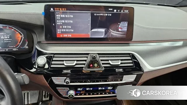 BMW 5 Series (G30) 2023 Серый из Кореи, фото 5