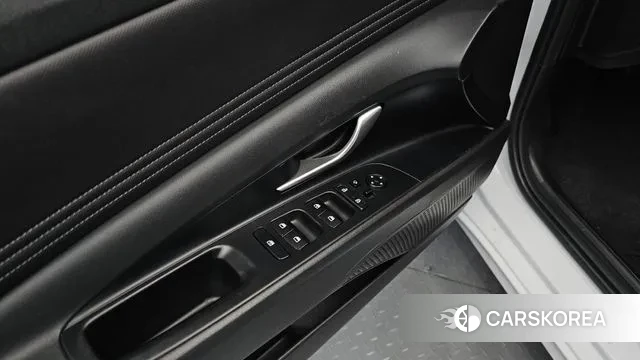 Hyundai Avante Hybrid (CN7) 2022 Белый из Кореи, фото 5