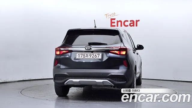 Kia Seltos id 2672167 из Кореи 5