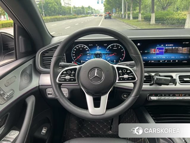 Mercedes-Benz GLE coupe 2021 Белый из Китая, фото 5