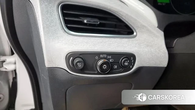 Chevrolet (GM Daewoo) Bolt EV 2019 Белый из Кореи, фото 5