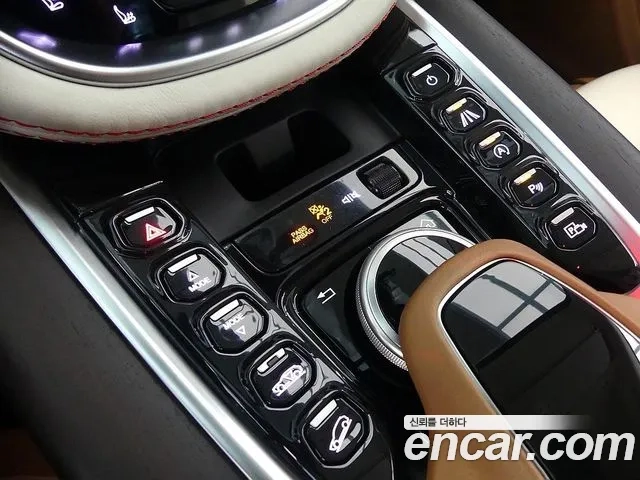 Aston Martin DBX 2022 Серебряный из Кореи, фото 5