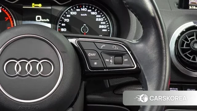 Audi New A3 2018 Серый из Кореи, фото 5