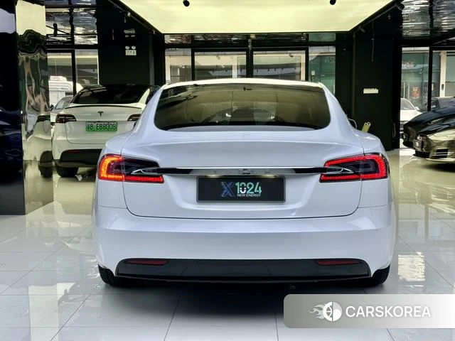 Tesla Model S 2019 Белый из Китая, фото 5