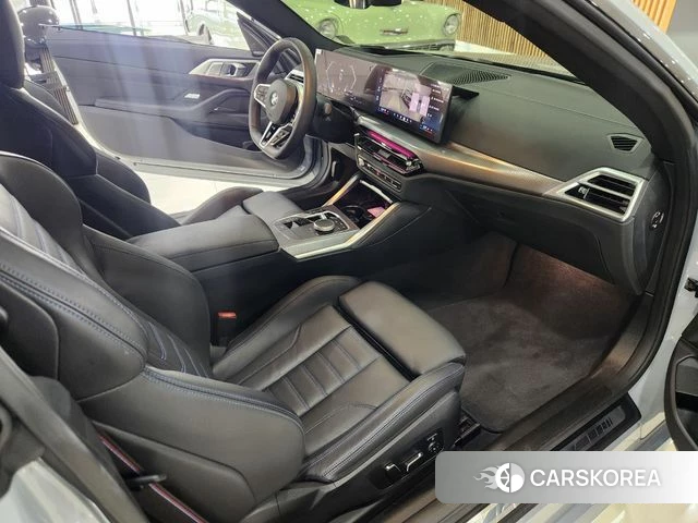 BMW 4 Series (G22) 2025 Цвет галактики из Кореи, фото 5