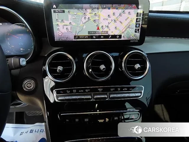 Mercedes-Benz GLC-Class X253 2021 Белый из Кореи, фото 5