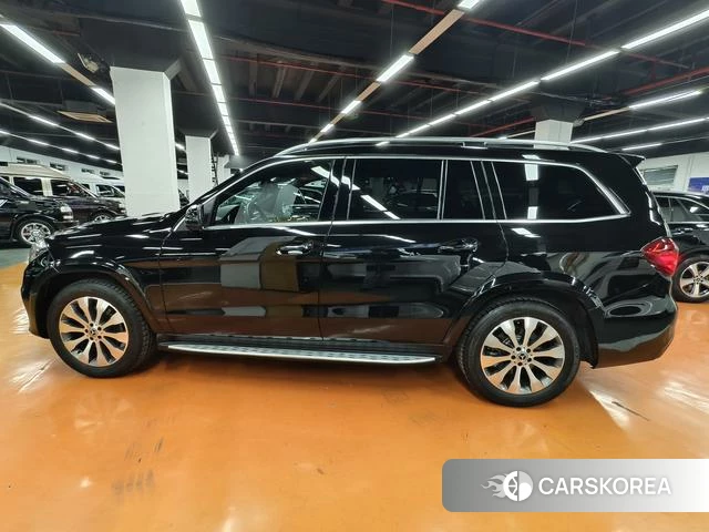 Mercedes-Benz GLS 2018 Черный из Китая, фото 5