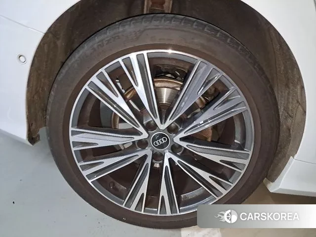 Audi A6 (C8) 2023 Белый из Кореи, фото 5