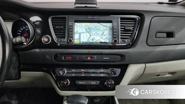 Kia The New Carnival 2018 Серый из Кореи, фото 5