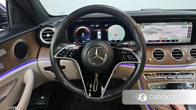 Mercedes-Benz E-Class W213 2021 Синий из Кореи, фото 5