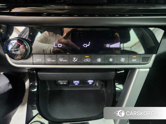 Kia Seltos 2021 Черный из Кореи, фото 5