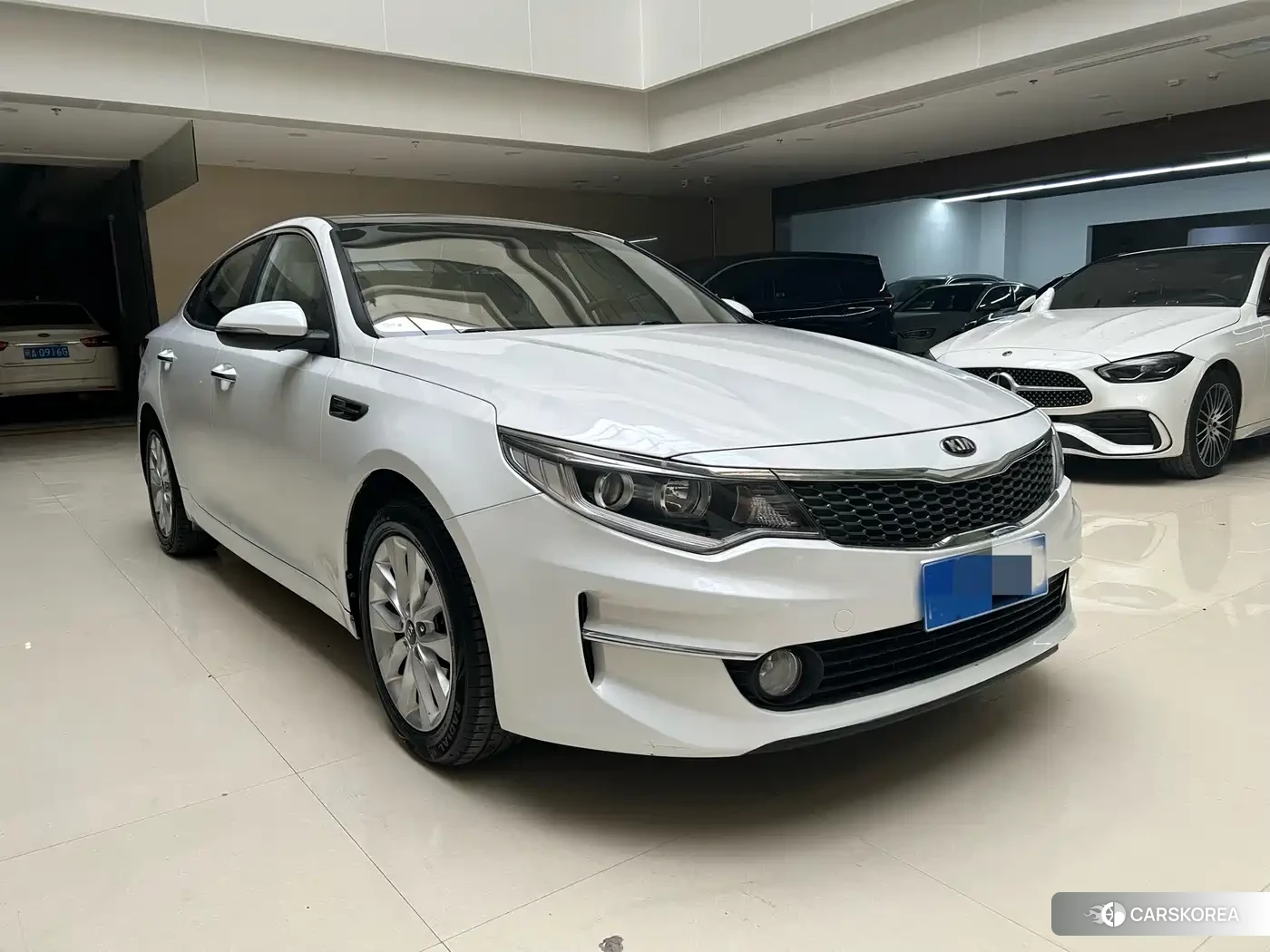 Kia K5 2018 Белый из Китая, фото 5