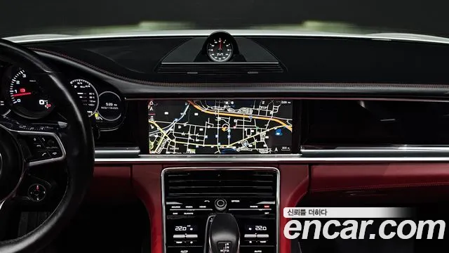 Porsche Panamera (971) 2018 Белый из Кореи, фото 5