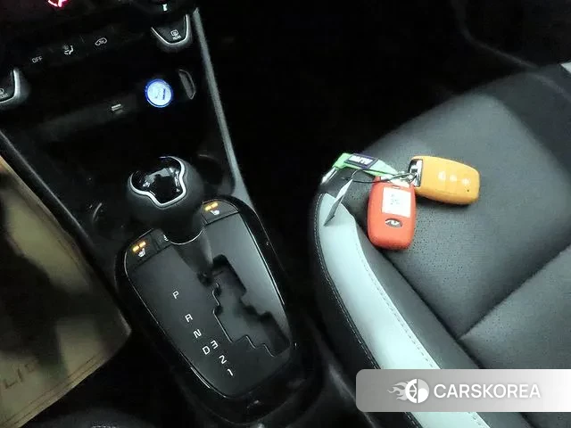 Kia Morning Urban (JA) 2022 Жемчужный цвет из Кореи, фото 5