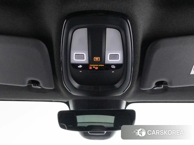 Volvo C40 Richards 2024 Белый из Кореи, фото 5