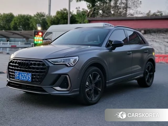 Audi Q3 2023 Темно-серый из Китая, фото 5