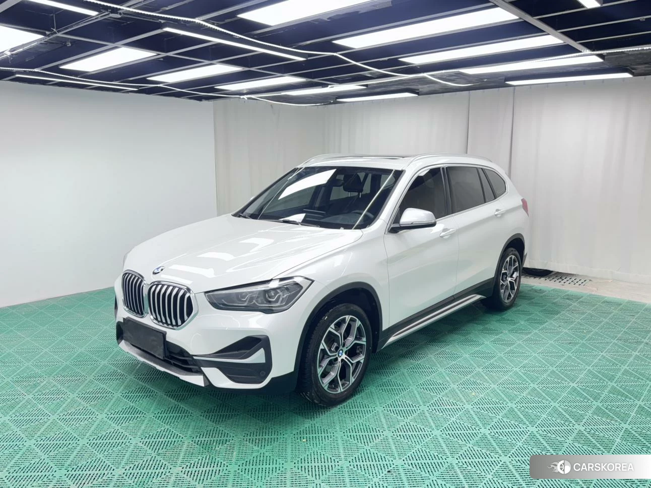 BMW X1 2021 Белый из Китая, фото 5