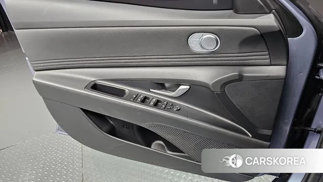 Hyundai The New Avante (CN7) 2023 Синий из Кореи, фото 5