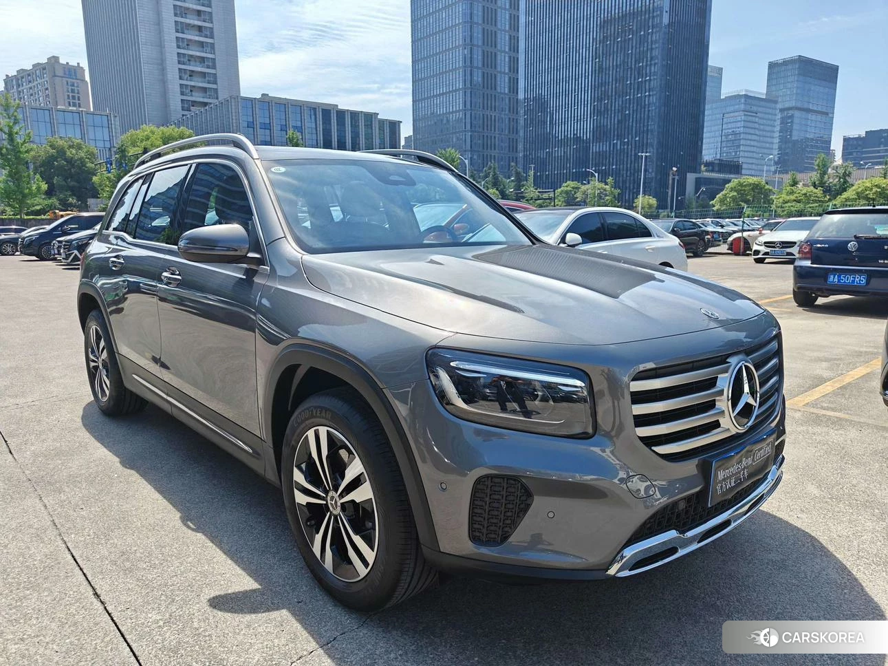 Mercedes-Benz GLB 2023 Темно-серый из Китая, фото 5