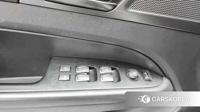 Ssangyong The New Rexton Sports Cannes 2021 Белый из Кореи, фото 5