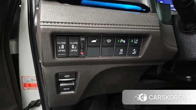 Honda Odyssey 2020 Белый из Кореи, фото 5