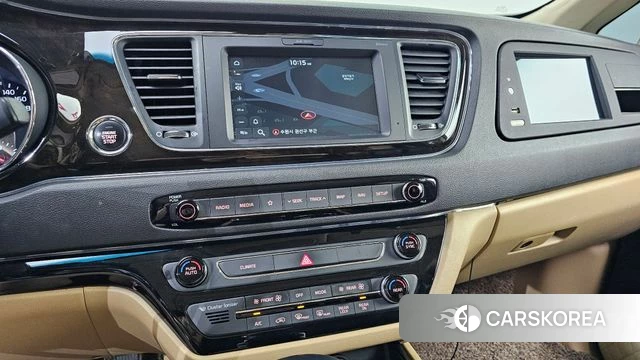 Kia The New Carnival 2018 Черный из Кореи, фото 5