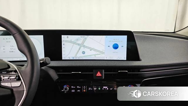 Kia EV6 2023 Жемчужный цвет из Кореи, фото 5