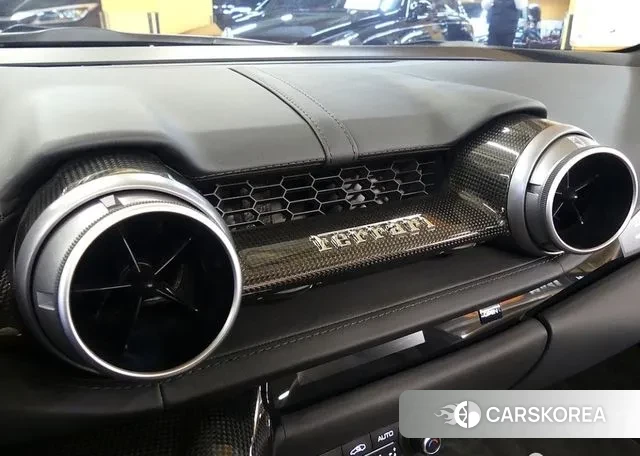 Ferrari 812 GTS 2020 Серебряный из Кореи, фото 5