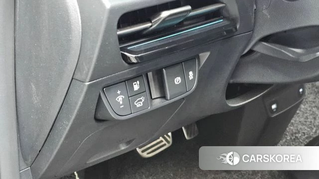 Kia EV6 2024 Черный из Кореи, фото 5