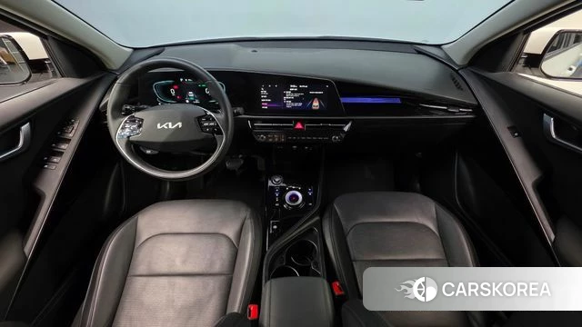 Kia Di Ol Nu Niro 2023 Белый из Кореи, фото 5
