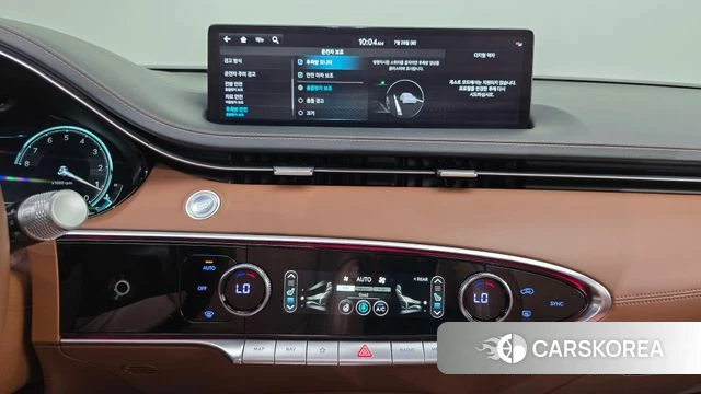 Genesis GV70 2023 Белый из Кореи, фото 5