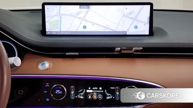 Genesis GV70 2023 Белый из Кореи, фото 5