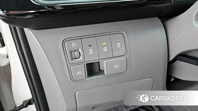Hyundai Staria 2023 Белый из Кореи, фото 5