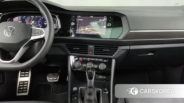 Volkswagen 7th Generation of Jetta 2023 Белый из Кореи, фото 5