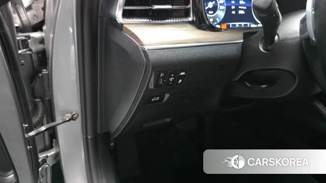 Kia K5 3rd generation 2022 Серебряный из Кореи, фото 5
