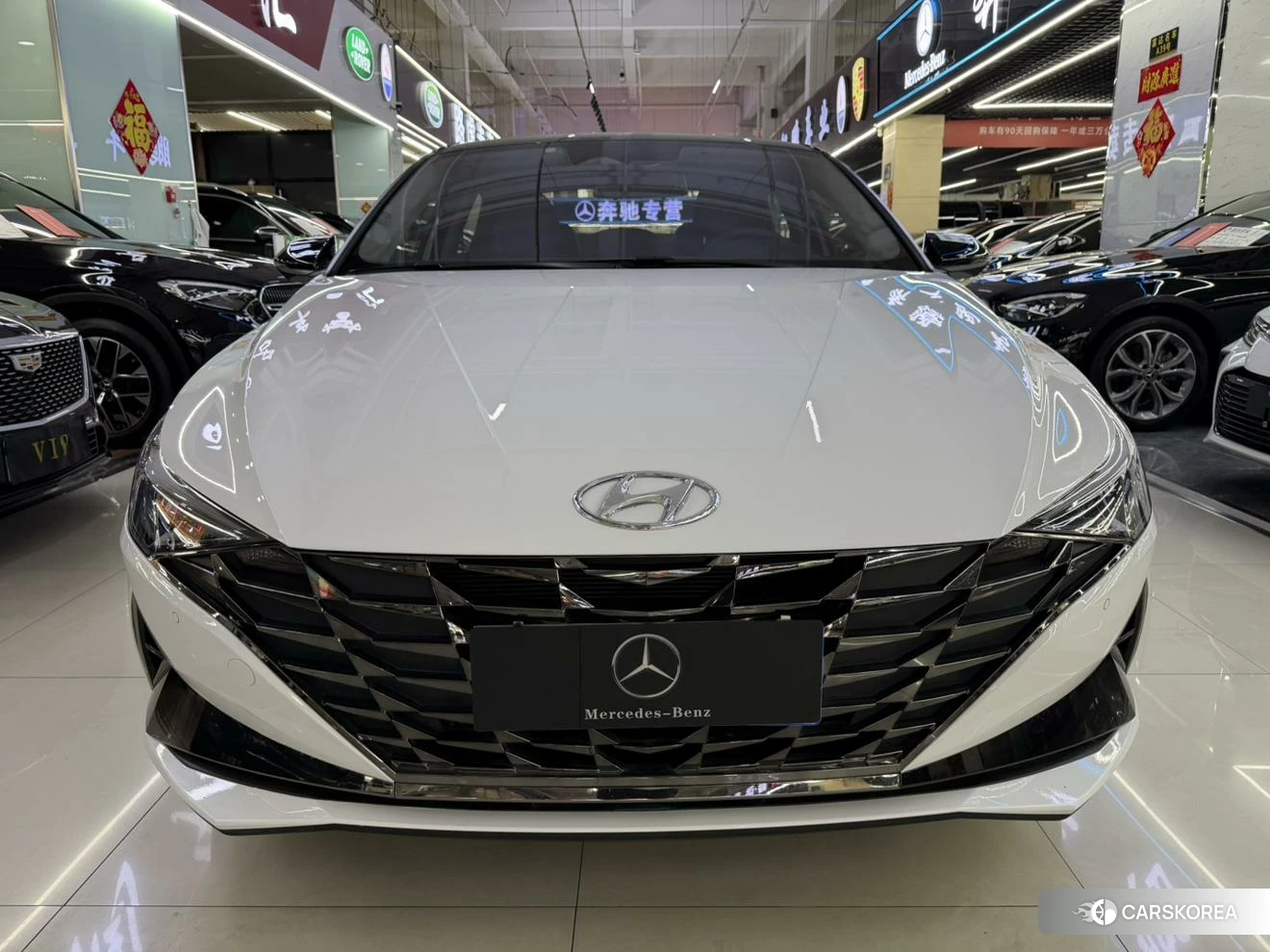 Hyundai Elantra 2022 Белый из Китая, фото 5
