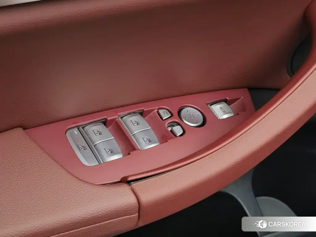 BMW iX3 2024 Черный из Китая, фото 5