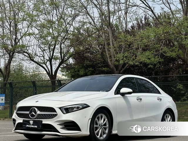 Mercedes-Benz Class A 2021 Белый из Китая, фото 5