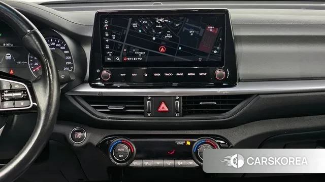 Kia The New K3 2nd generation 2021 Белый из Кореи, фото 5