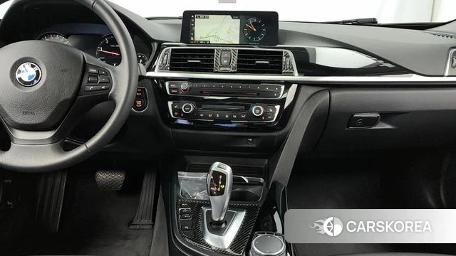 BMW 3 Series (F30) 2018 Белый из Кореи, фото 5